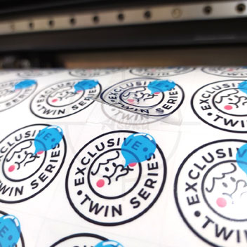 Cetak Kalender Custom  STICKER