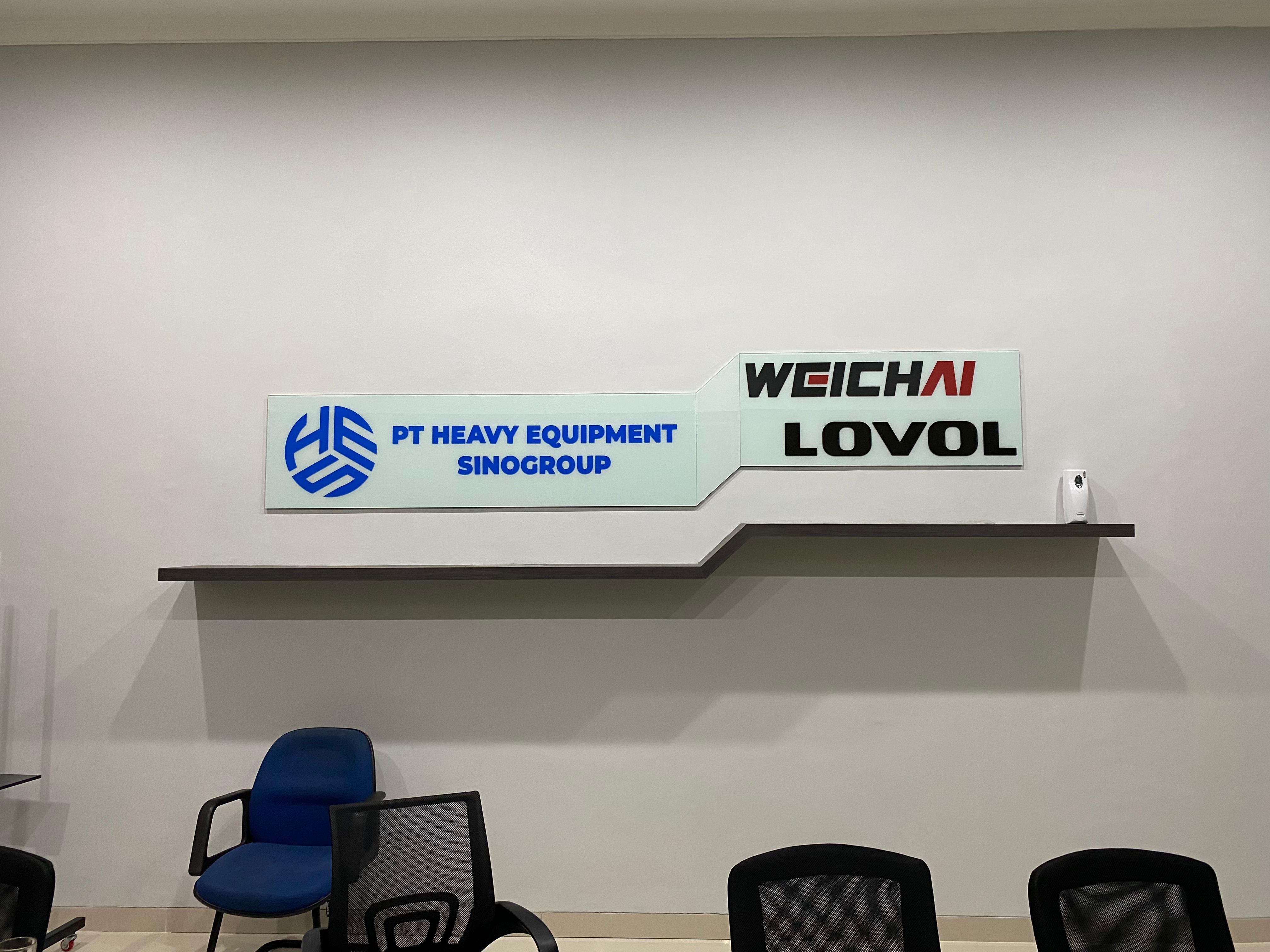 Cutting Sticker Custom untuk Branding sebuah Bisnis